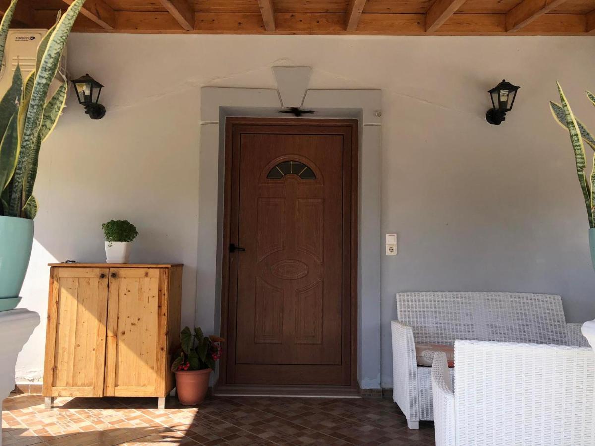 Appartamento Milos Himare